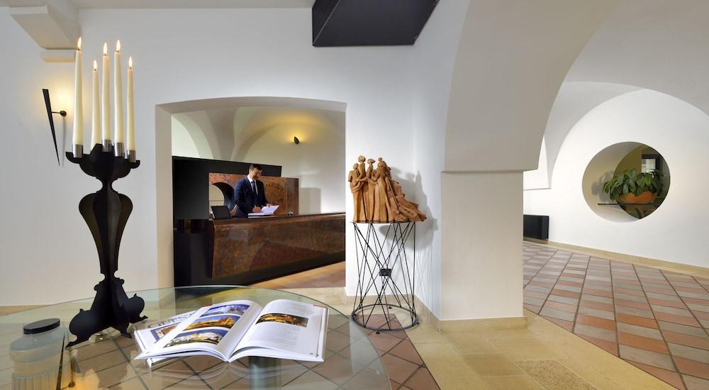 Grand Hotel Masseria Santa Lucia オストゥーニ エクステリア 写真