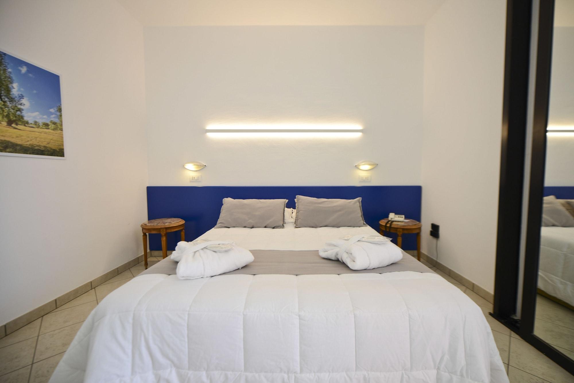 Grand Hotel Masseria Santa Lucia オストゥーニ エクステリア 写真