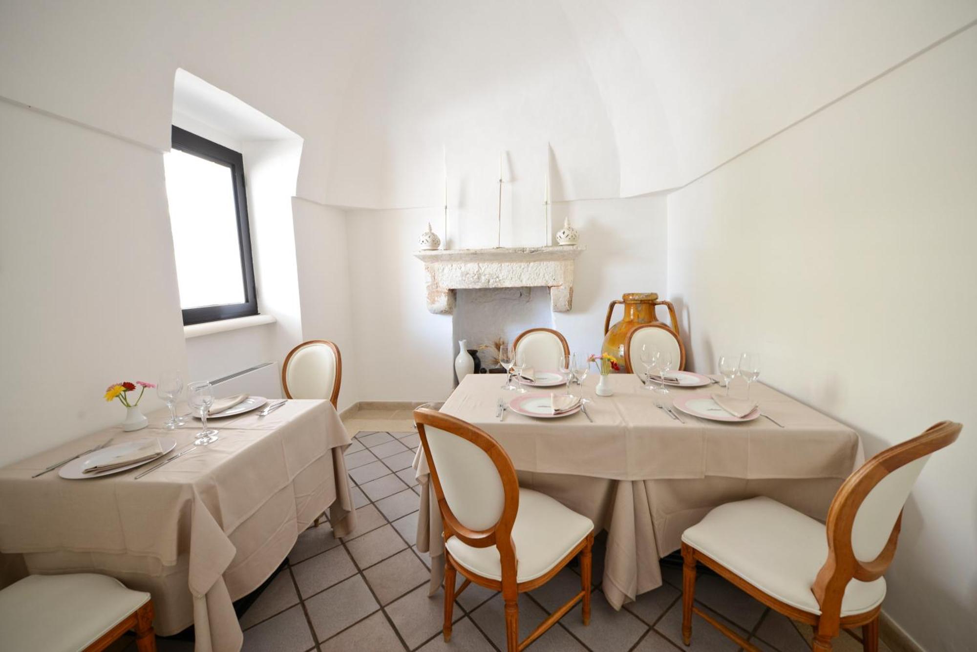 Grand Hotel Masseria Santa Lucia オストゥーニ エクステリア 写真