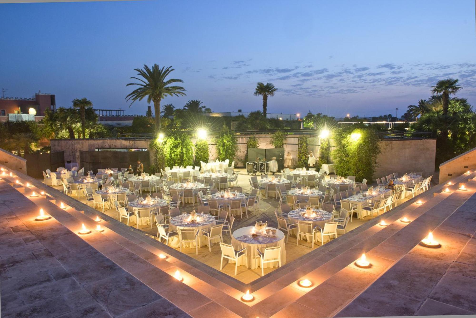 Grand Hotel Masseria Santa Lucia オストゥーニ エクステリア 写真